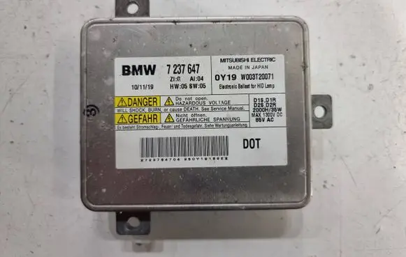 BMW 3 E90 E91 Headlight ballast module Xenon 7237647 W003T20071 72376470