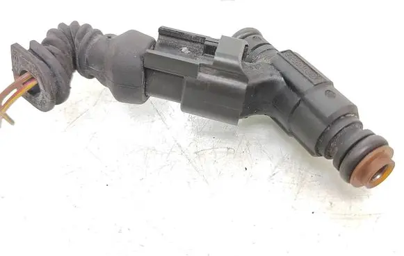 Mini One - Cooper R50 - 53 Fuel injector 0280155991 04891192aa