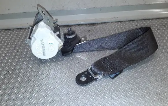 Opel Meriva B Rear seatbelt 13307288