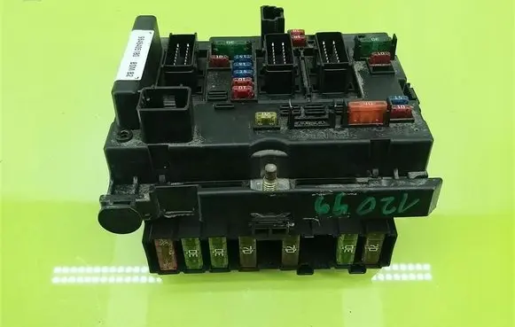 Peugeot 307 BSM Control unit 9646405180