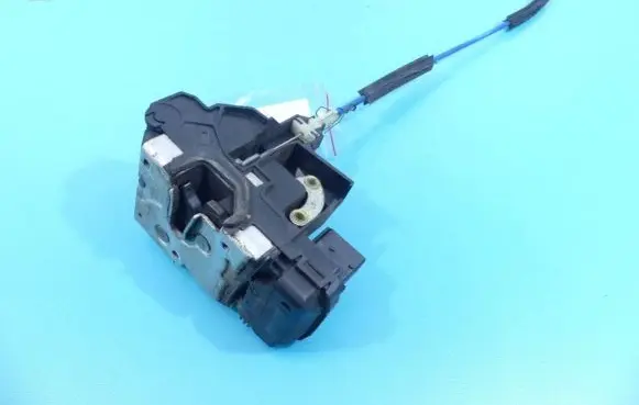 Cadillac BLS Front door lock IMPRK1163152
