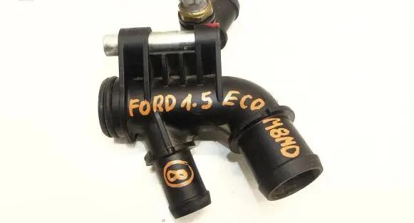 Ford Kuga II Engine coolant pipe/hose DS7G8K556CC