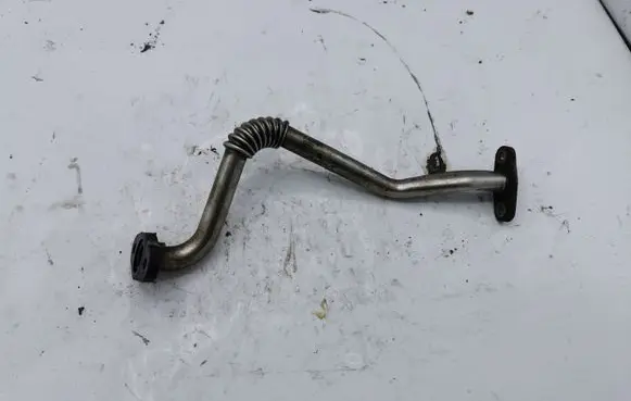 BMW 5 E60 E61 Turbo turbocharger oiling pipe/hose NOCODE
