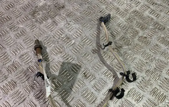 Volvo XC60 Lambda probe sensor 32330007