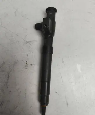 Peugeot 5008 Fuel injector 28602948 3230DR13F52 9674984080