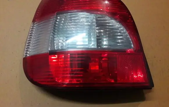Renault Scenic I Rear/tail lights 7700428054