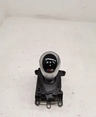 BMW M2 F87 Gear shifter/selector 8072022