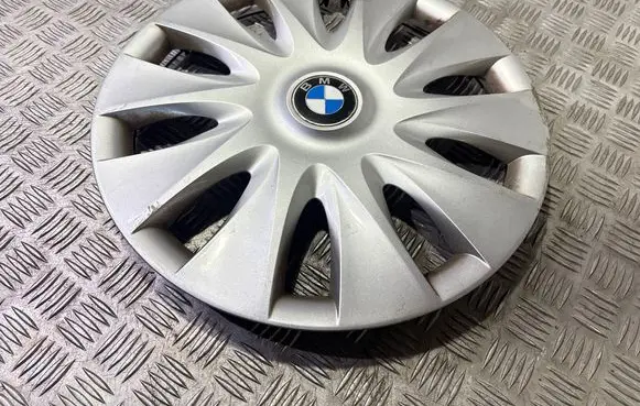 BMW 3 F30 F35 F31 R16 wheel hub/cap/trim 6791806 17812610 PM6M20