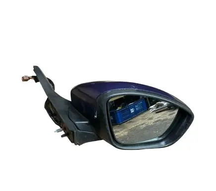 Peugeot 208 I Front door electric wing mirror E9044627