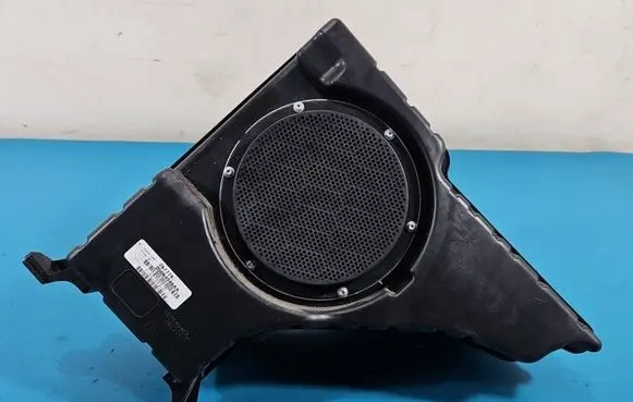 Fiat Freemont Subwoofer speaker 05064946A IMPRK1550821