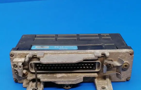 Mercedes-Benz E W124 ABS control unit/module 0055452132 0265101018