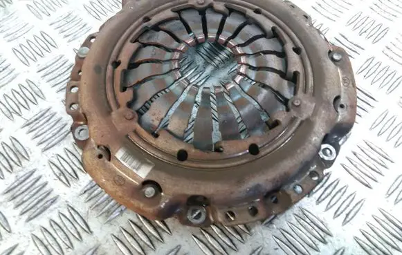 Nissan NV200 Pressure plate 