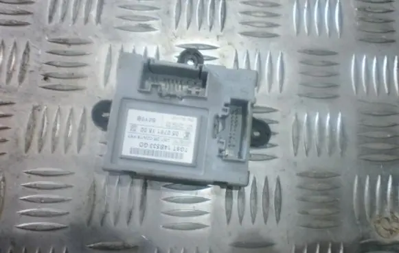 Ford Mondeo MK IV Door control unit/module 7G9T14B533GD 0507911800