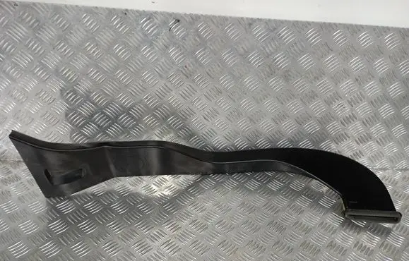 Opel Grandland X Cabin air duct channel M07112317