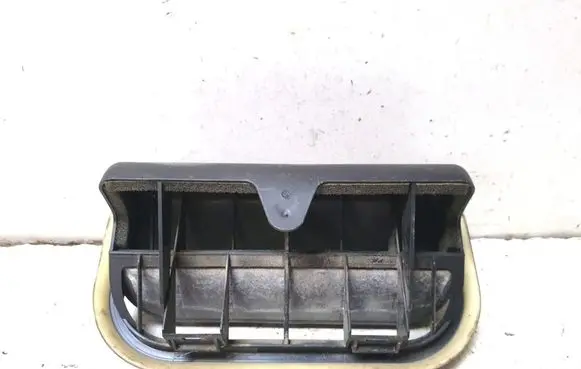 Mercedes-Benz GLK (X204) Fender grill A2048300442