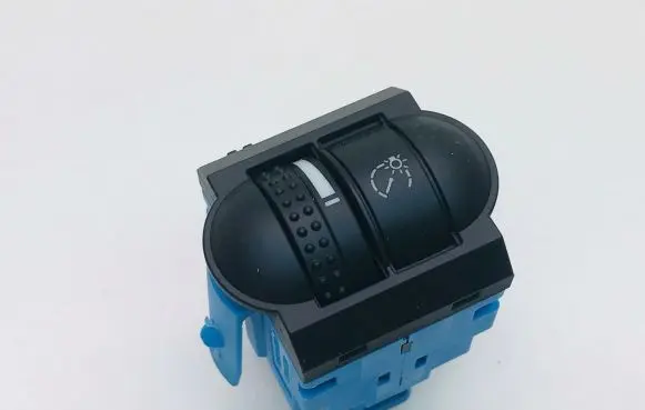 Volkswagen Touareg I Panel lighting control switch 7L6941334A