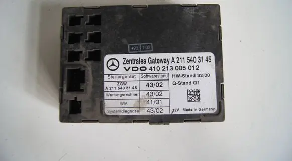 Mercedes-Benz E W211 Gateway control module A2115403145