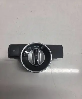 Mercedes-Benz CLA C117 X117 W117 Light switch A2129050551 10091531