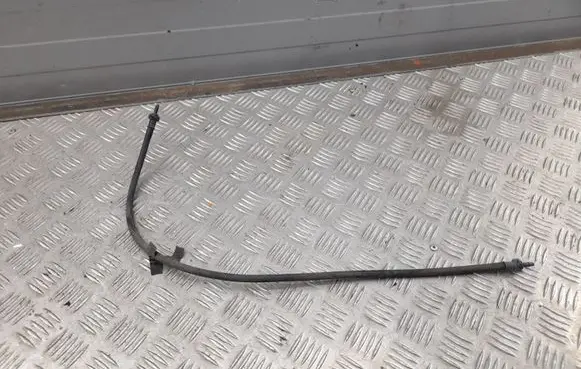 Cadillac CTS Windshield washer fluid hose 