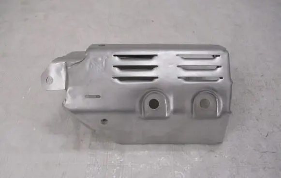 Peugeot 2008 II Exhaust heat shield 9817792380