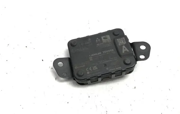 Toyota bZ4X ACC Distronic radar sensor grill/trim 8821078020
