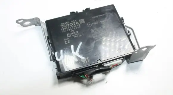 Lexus IS III XE30 Immobilizer control unit/module 8999053320 2325006743