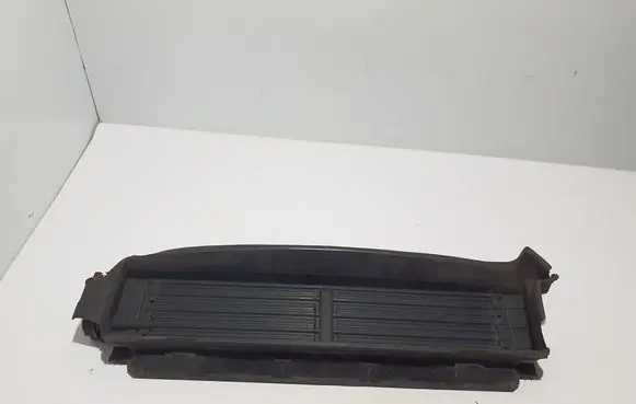 Volvo XC60 Intercooler air guide/duct channel 31425366