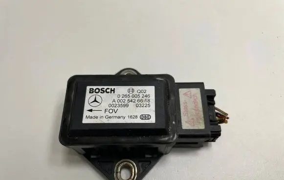 Mercedes-Benz E W211 ESP acceleration yaw rate sensor 0265005246 A0025426618