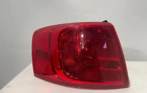 Volkswagen Jetta VI Rear/tail lights 5C6945095B