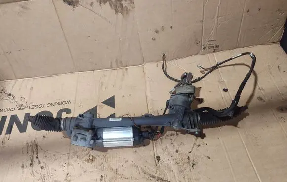 Volkswagen Golf VI Steering rack 1K1423051EL 1K0909144M