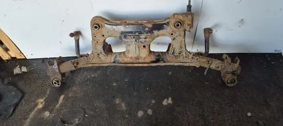 Mitsubishi Grandis Rear subframe