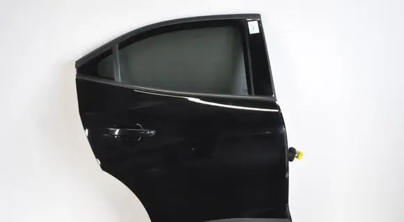 Opel Mokka B Rear door 