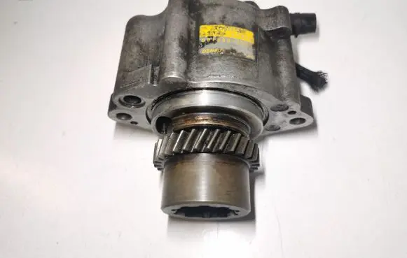 Toyota Land Cruiser (BJ70) Vacuum pump 2930067020 0810002091