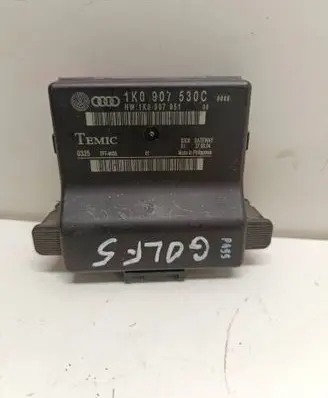 Volkswagen Golf V Gateway control module 1K0907530C 1K0907951