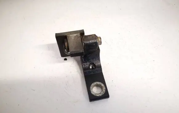 Alfa Romeo 159 Rear door lower hinge