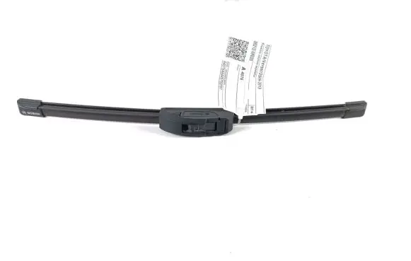 Toyota Verso Front wiper blade arm 85212-0F020