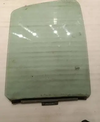 Renault Master II Front door window/glass (coupe) DOT39AS2M33 43R000464