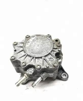 Volkswagen Touran I Vacuum pump 03G145209