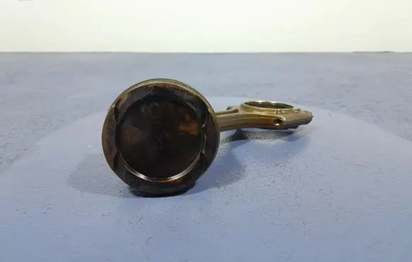 Volvo XC90 Piston 
