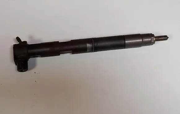 KIA Pro Cee'd I Fuel injector 338002A760