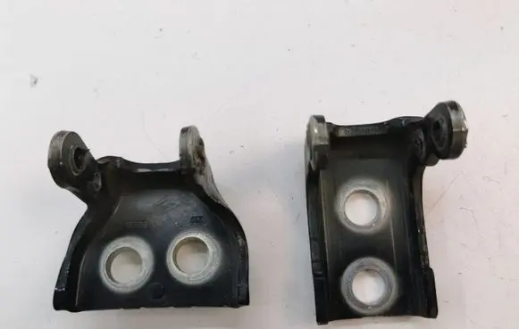 Front door hinge set