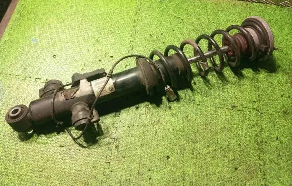 BMW 5 F10 F11 Rear shock absorber/damper 37126796859 6796859