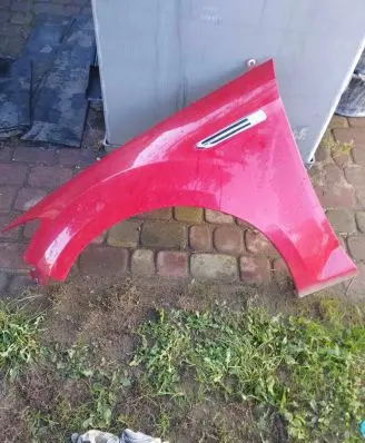 Ford Mondeo MK IV Fender
