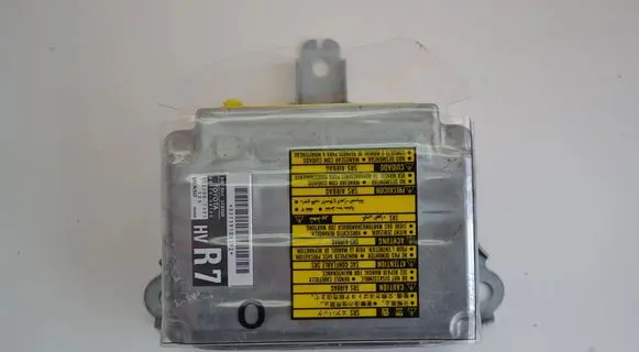 Lexus RX 330 - 350 - 400H Airbag control unit/module 8917048140