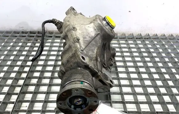BMW X5 G05 Front differential 8487443