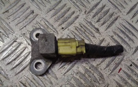 Nissan Note (E12) Airbag deployment crash/impact sensor FC1HJ147313200