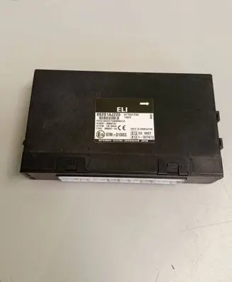 Subaru Outback Comfort/convenience module 88281AJ220 X1T23173H 97RI010653