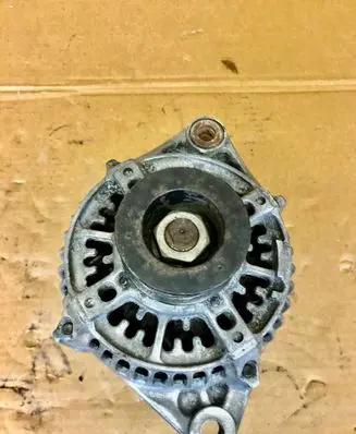 Land Rover Freelander Generator/alternator YLE102060 1012110931
