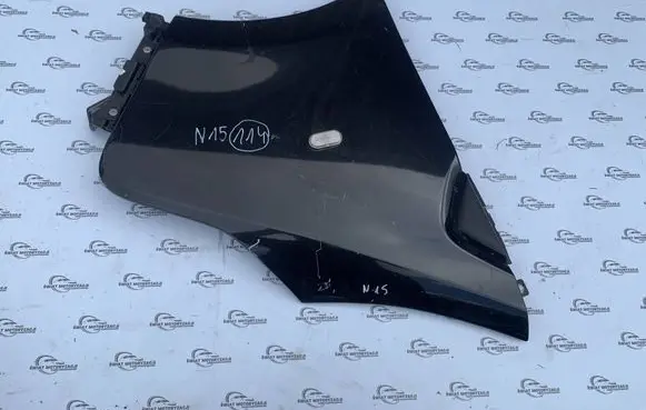 Opel Vivaro Fender