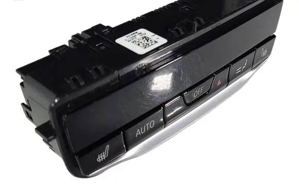 BMW X3 G01 Interior fan control switch 61319493015 026823